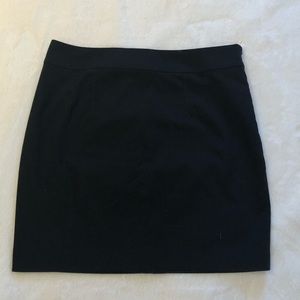 Black express work skirt